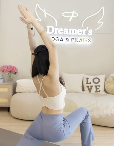 Yoga tại DREAMER’S